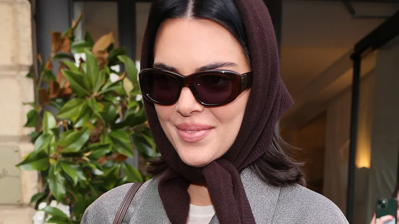 Retro-Glam and Nonna Style Are Dominating Summer Fashion