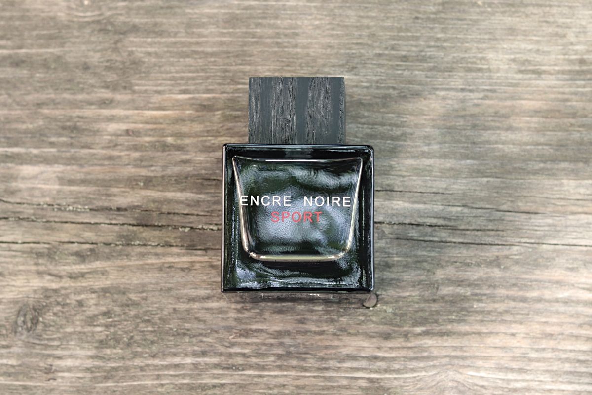 Hướng dẫn chọn nước hoa đầu tiên: Eau de Toilette hay Eau de Parfum?