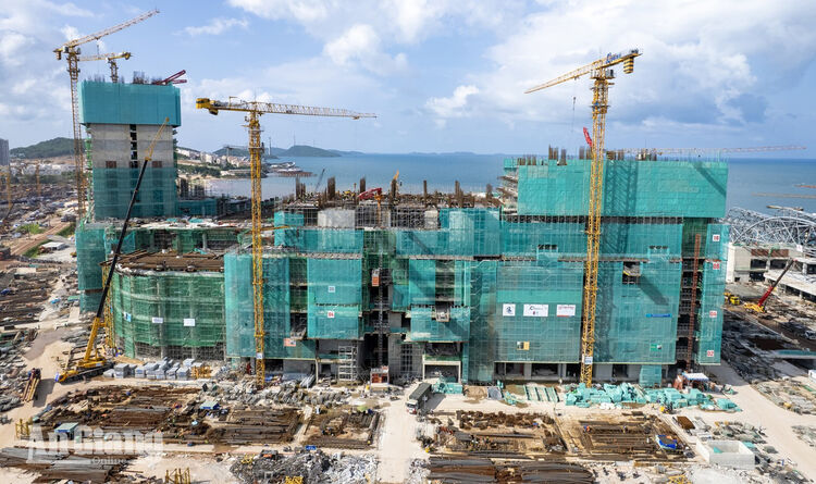 Trung tâm Hội nghị APEC Phú Quốc cán mốc 97-98%: Nước rút cam go cho hạ tầng APEC