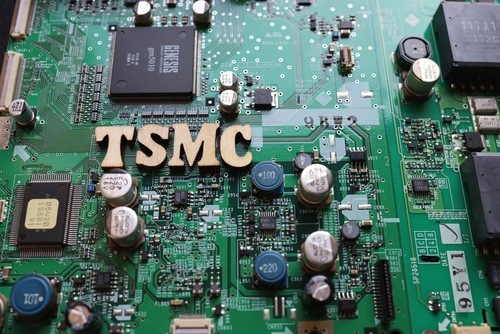 Cuộc khủng hoảng bộ nhớ DRAM: Hướng mua sắm khôn ngoan cho PC builder