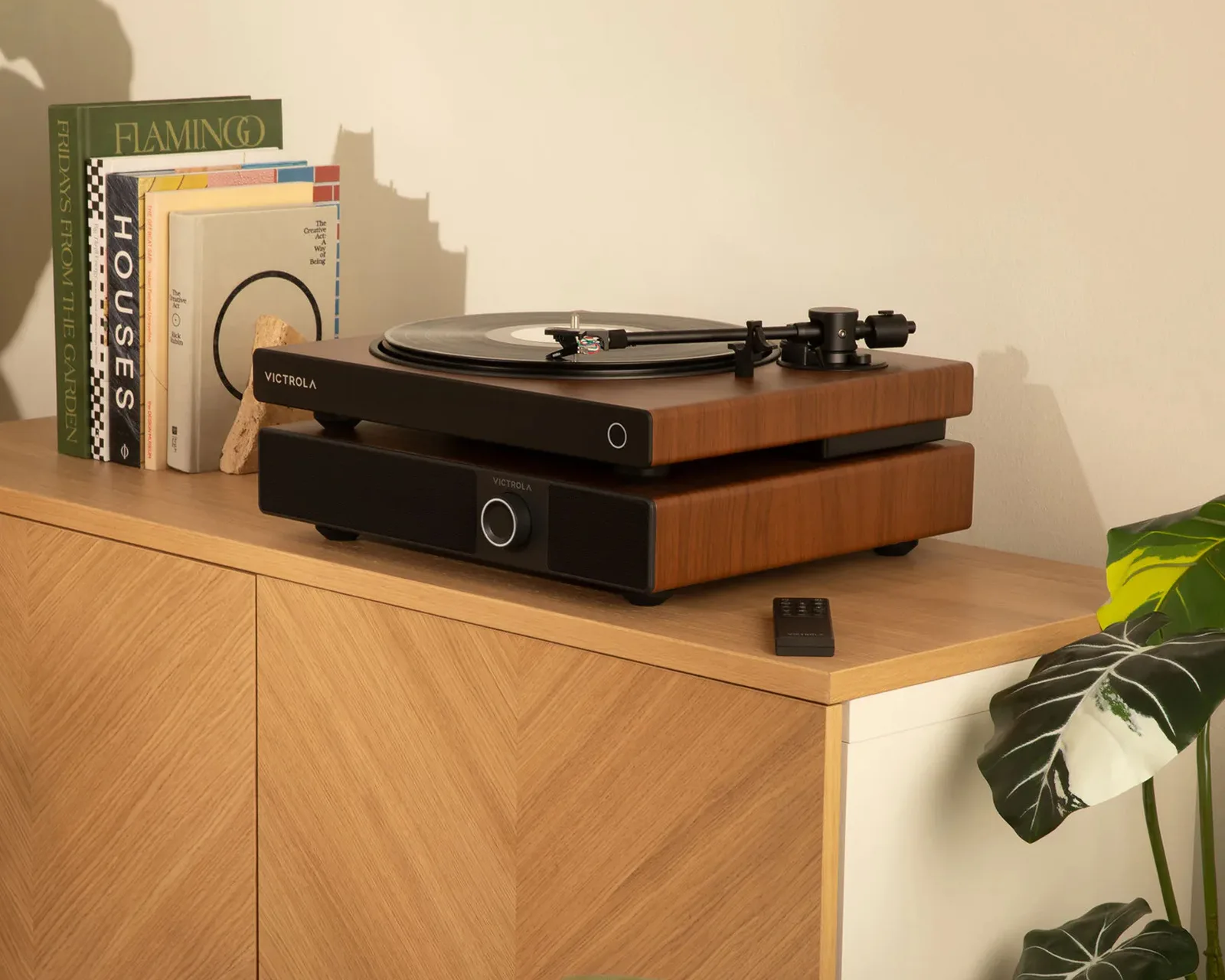 Budget Bluetooth Turntables That Make Vinyl Listening Easy