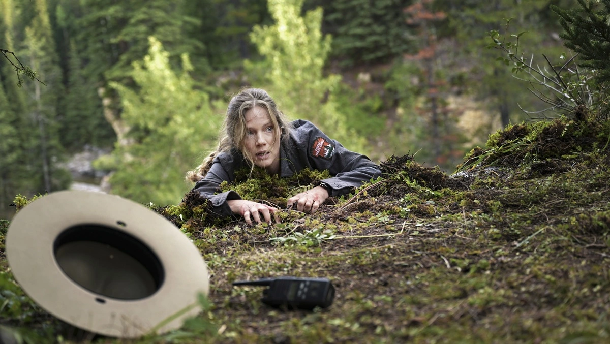 Tracy Spiridakos’ Anna Pigeon Makes the Wilderness Dangerous Again