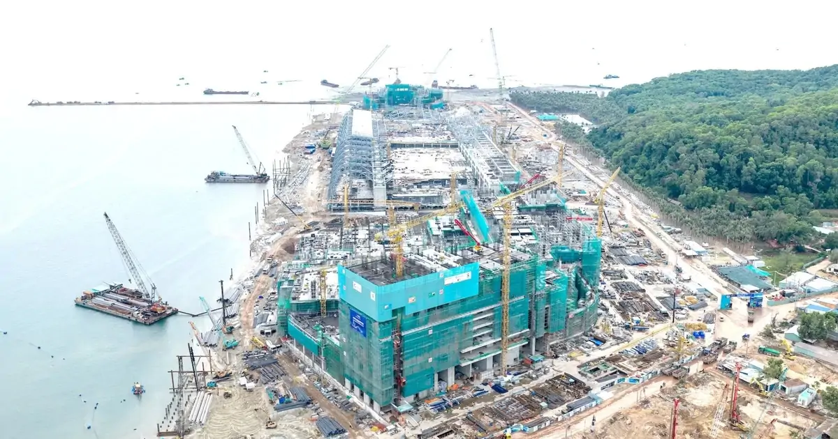 Rút gọn thủ tục pháp lý cho dự án APEC: tốc độ hay rủi ro?