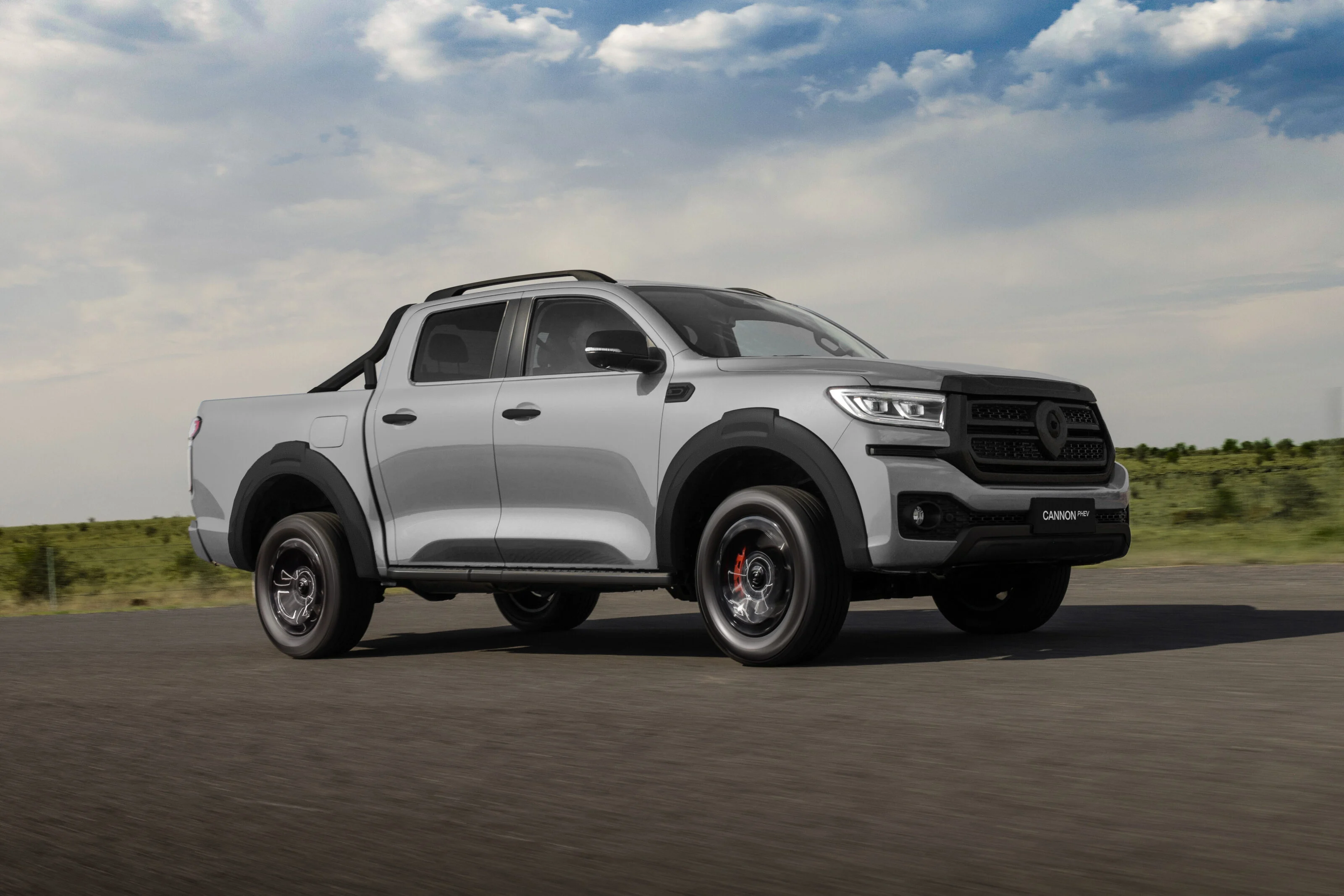 GWM’s Plug-in Hybrid Utes vs Traditional Trucks: Which To Buy