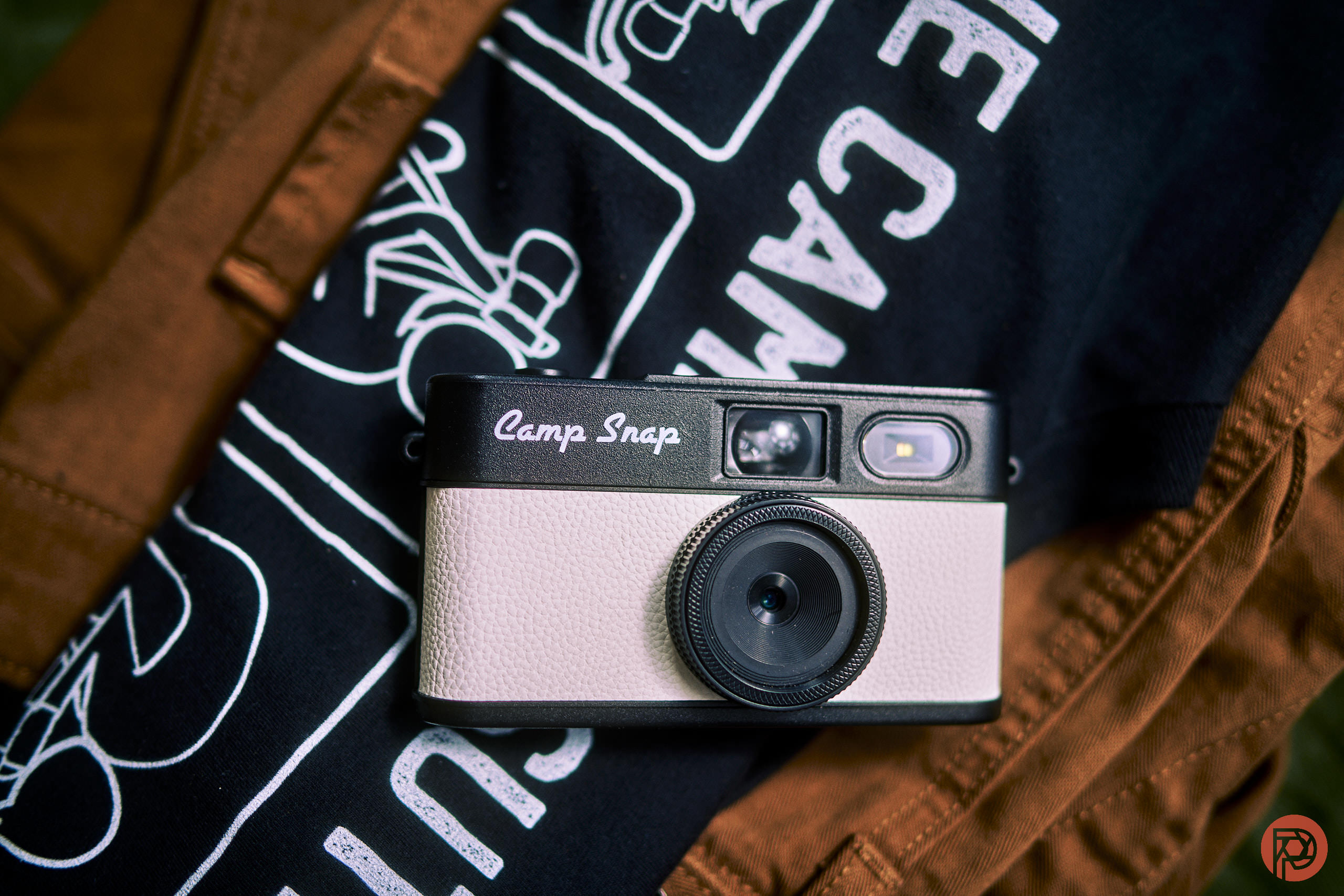 Why Compact Cameras Are Winning the Search Wars