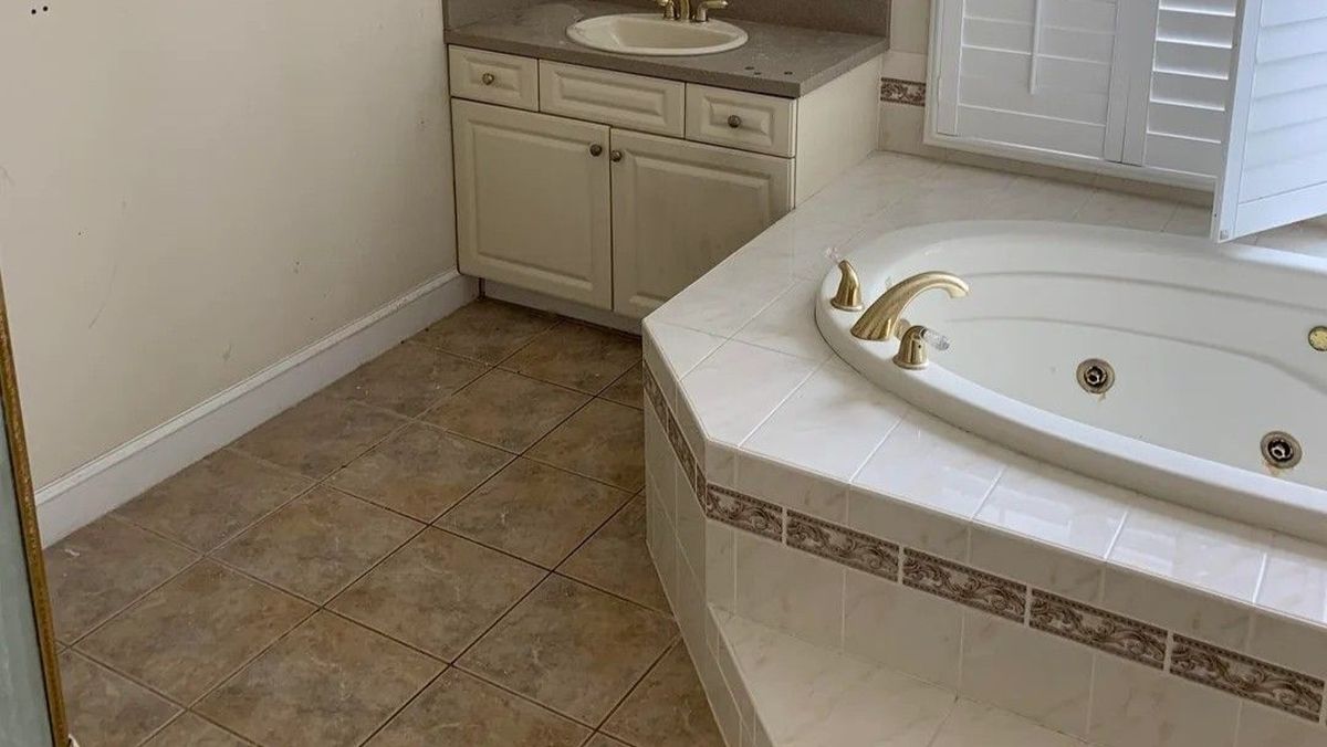 Rethinking Bathroom Layout to Maximize Light and Function