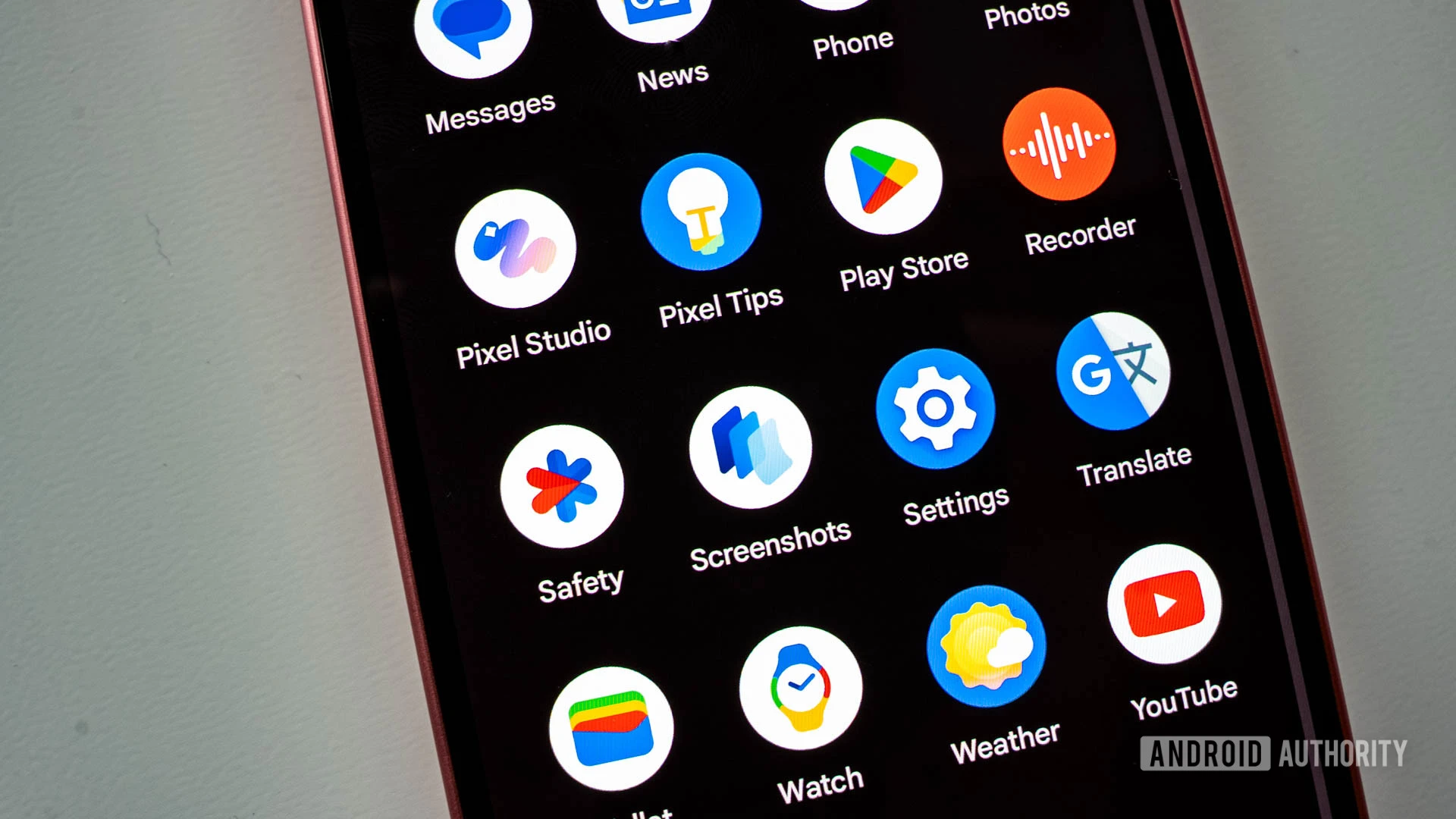 Android’s Hidden Customization Tools: Quick Settings Editor and App Lock Explained