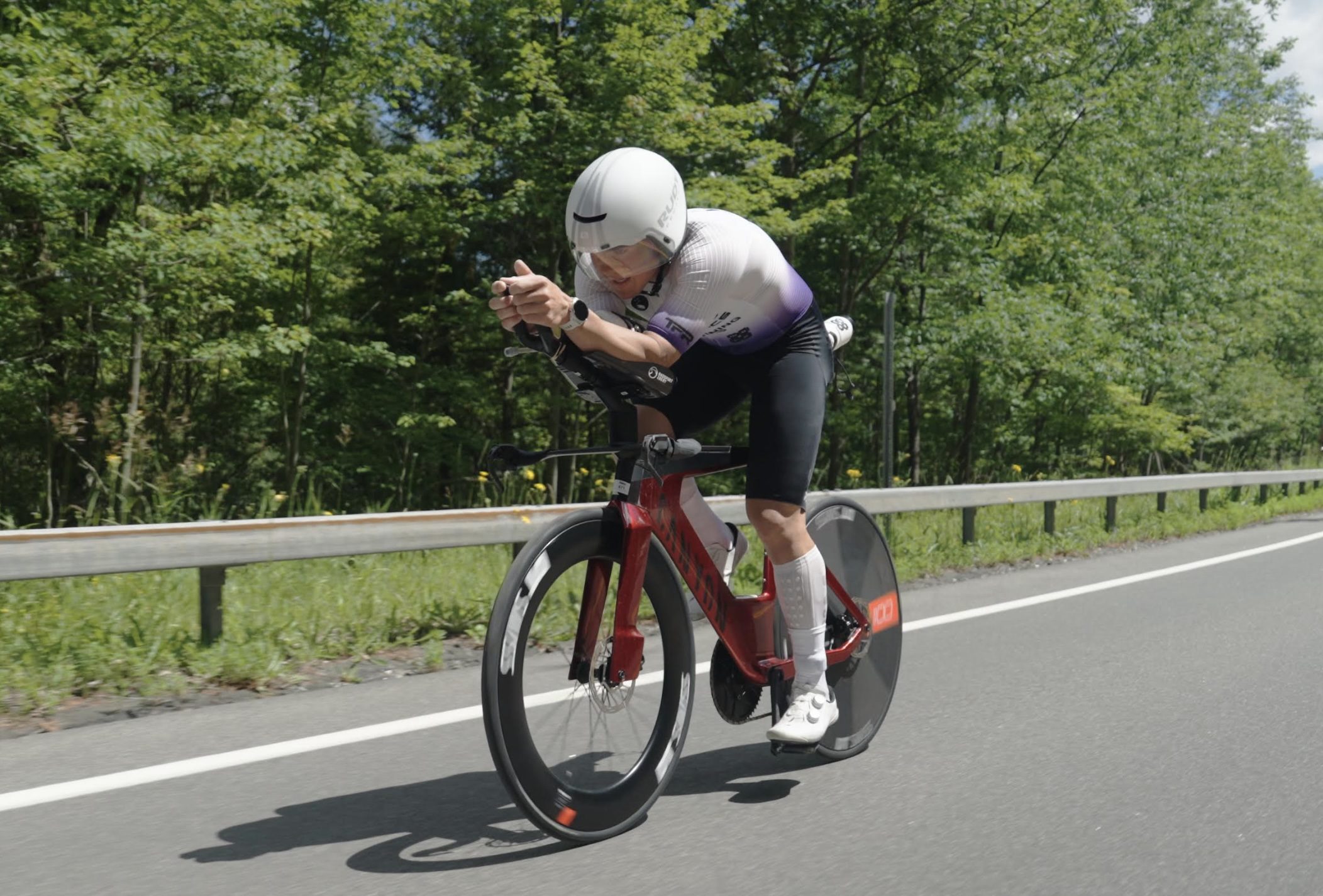 From Day Job to Podium: Amateur Endurance Athletes Are Redefining ‘Elite’