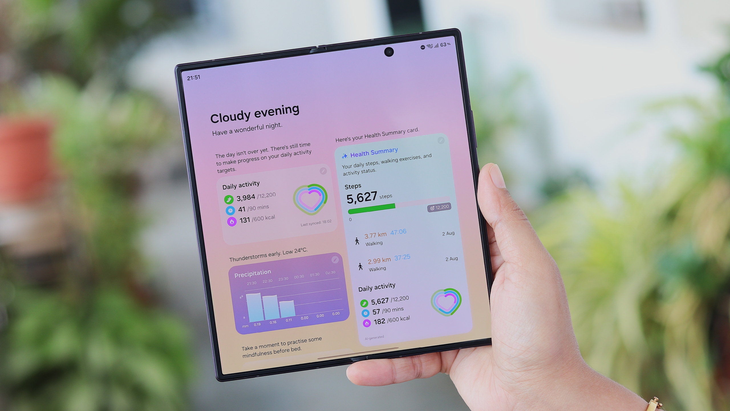 Galaxy Z Fold 8 phá kỷ lục đặt trước, Samsung củng cố ngôi vương smartphone gập