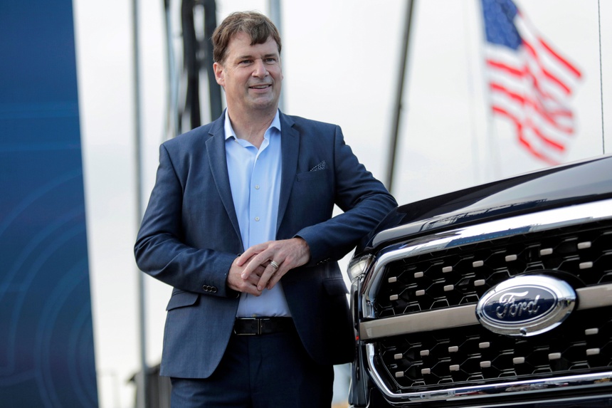 Xe điện Trung Quốc áp sát Bắc Mỹ: Cơn đau đầu mới của Ford và GM