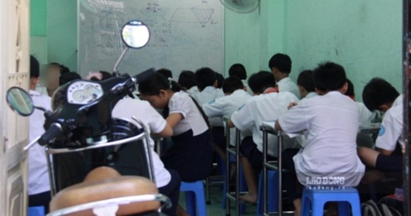 Siết chặt lạm thu và dạy thêm trái phép: Phụ huynh cần làm gì?