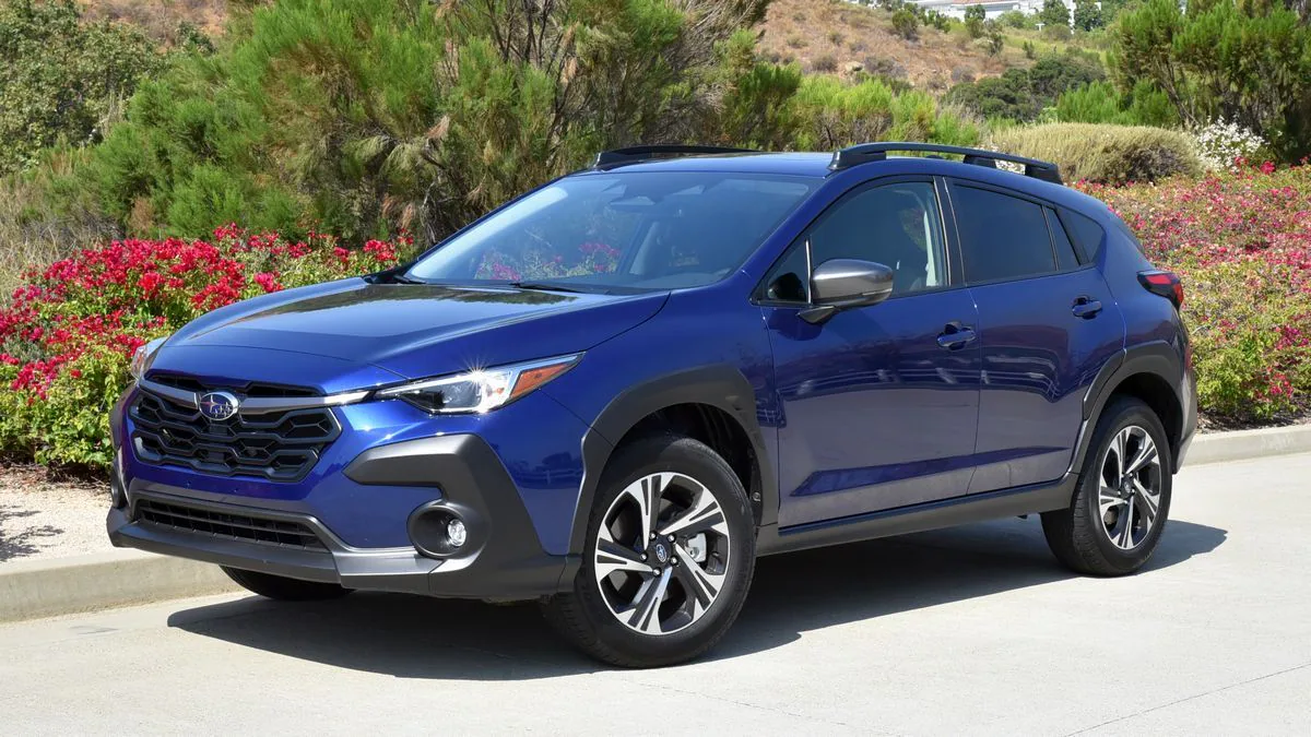 10 Best Car Lease Deals Under $300: August Picks with Low Monthly Payments