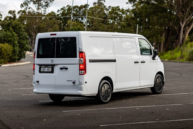 Farizon V7E Electric Van Review: Budget-Friendly, Not Hassle-Free