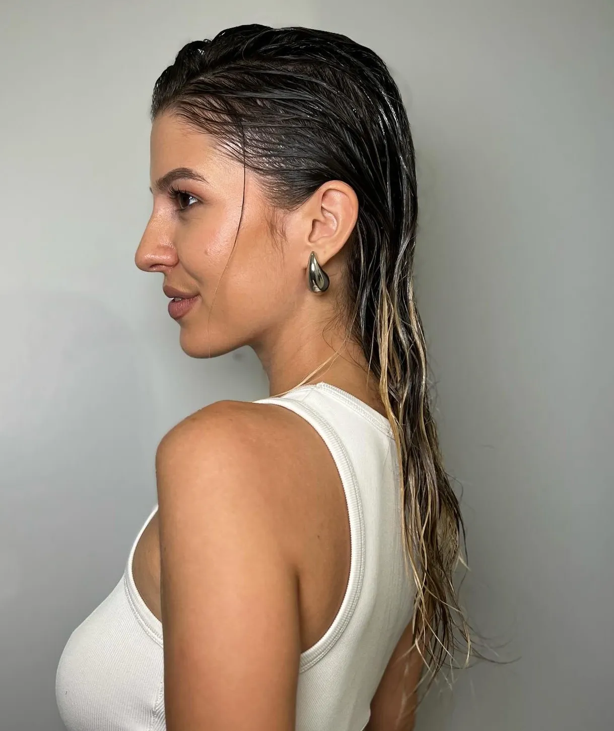 7 Greek-Inspired Updo Styles for Elegant Event Looks