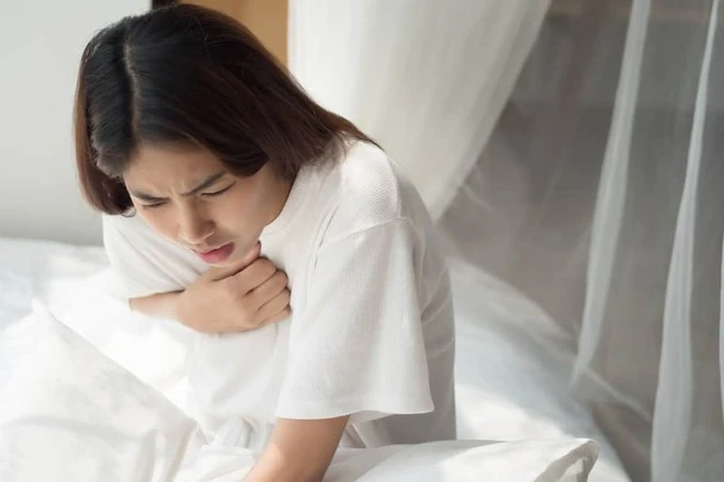 Dấu hiệu cảnh báo đột quỵ ở người trẻ: Đừng nghĩ mình miễn nhiễm