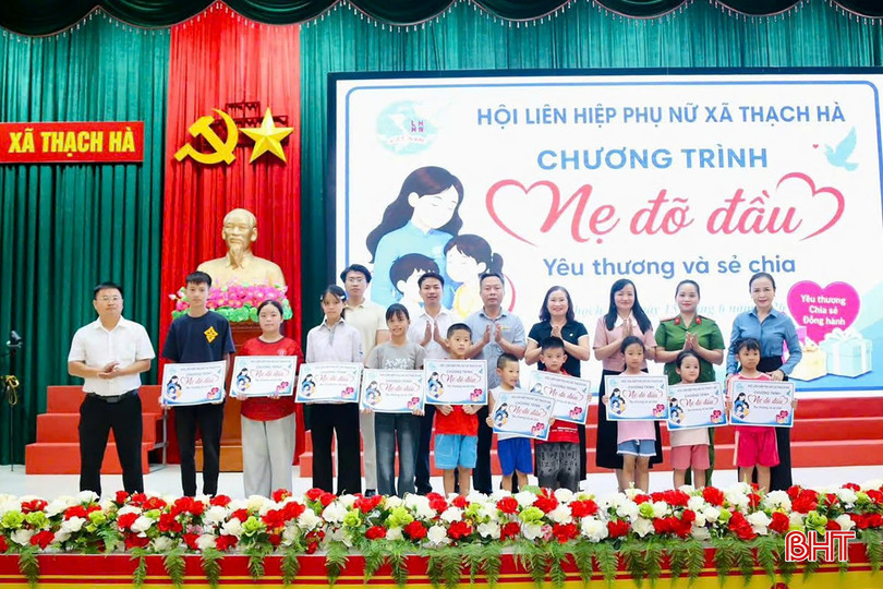Những chương trình hỗ trợ học sinh khó khăn trước ngày tựu trường