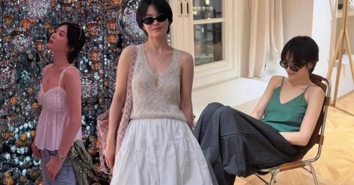 Bí quyết mặc đẹp đơn giản của Song Hye Kyo với áo thun trắng và quần jeans