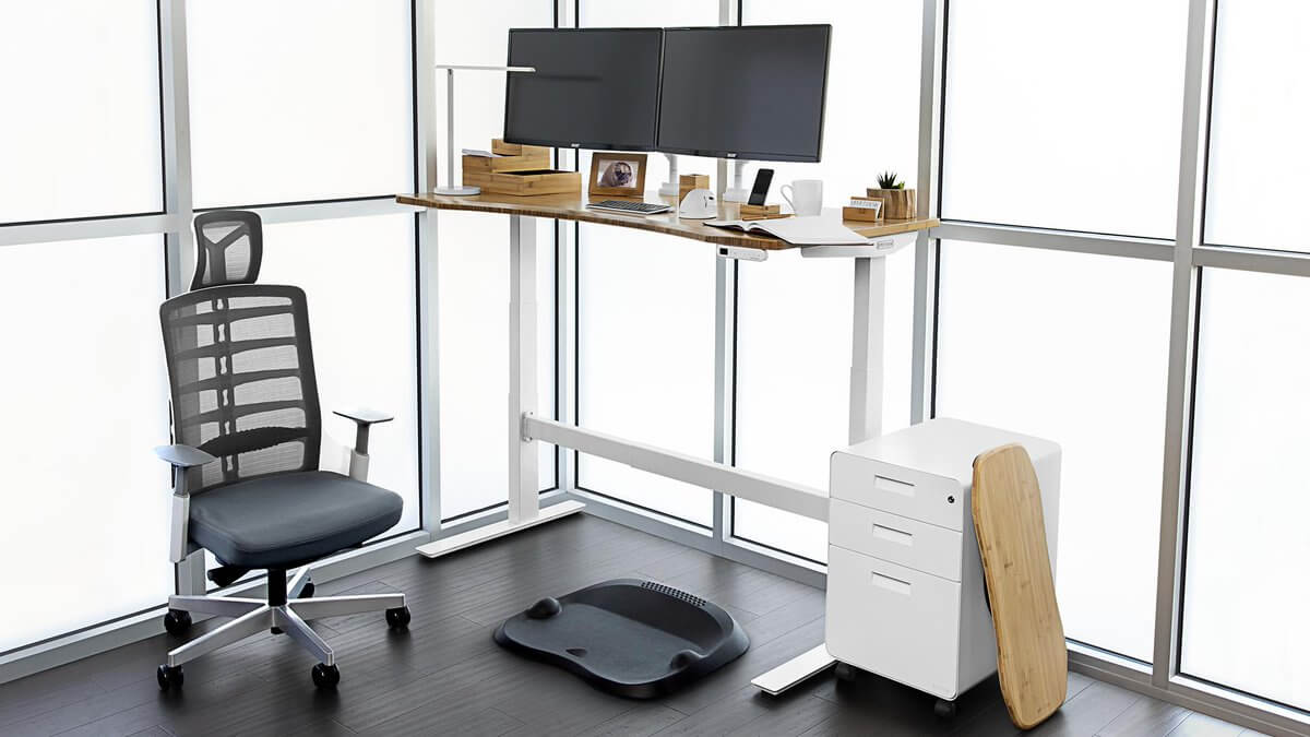 UPLIFT V3 vs Magnus Evo vs DXRacer Tidal Standing Desks