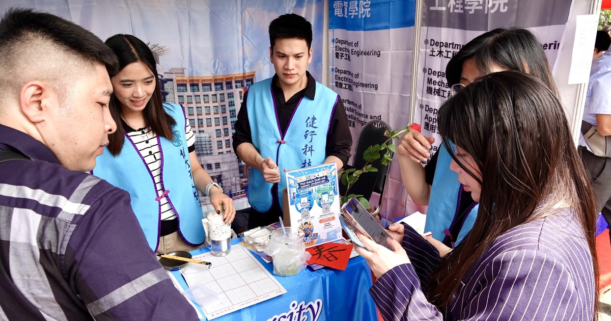 Học sinh Việt Nam lỡ nhịp nhập học vì quy định visa Đài Loan mới