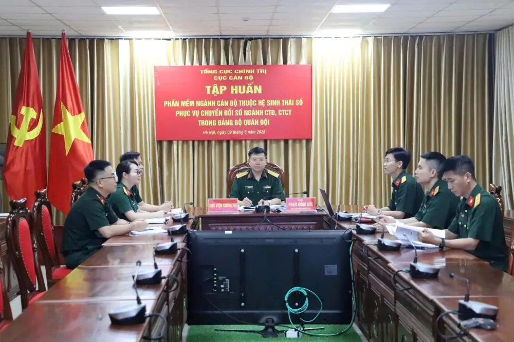 Phong trào “Bình dân học vụ số”: Từ doanh trại đến thôn xóm
