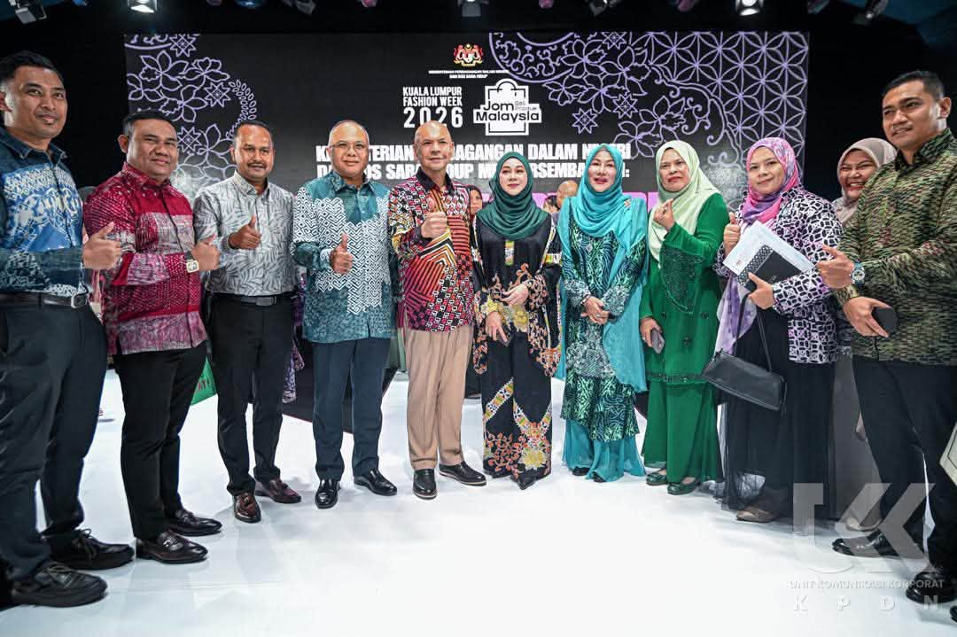 How Batik Is Becoming a Global Luxury Fashion Statement