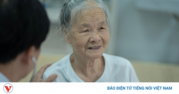 Ba nền tảng sức khỏe, tài chính và xã hội để tuổi già độc lập