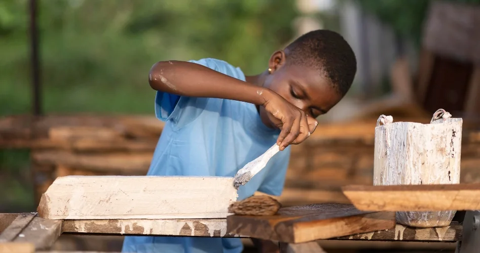 Teaching Kids Money Skills With Chores, Allowances and Apps