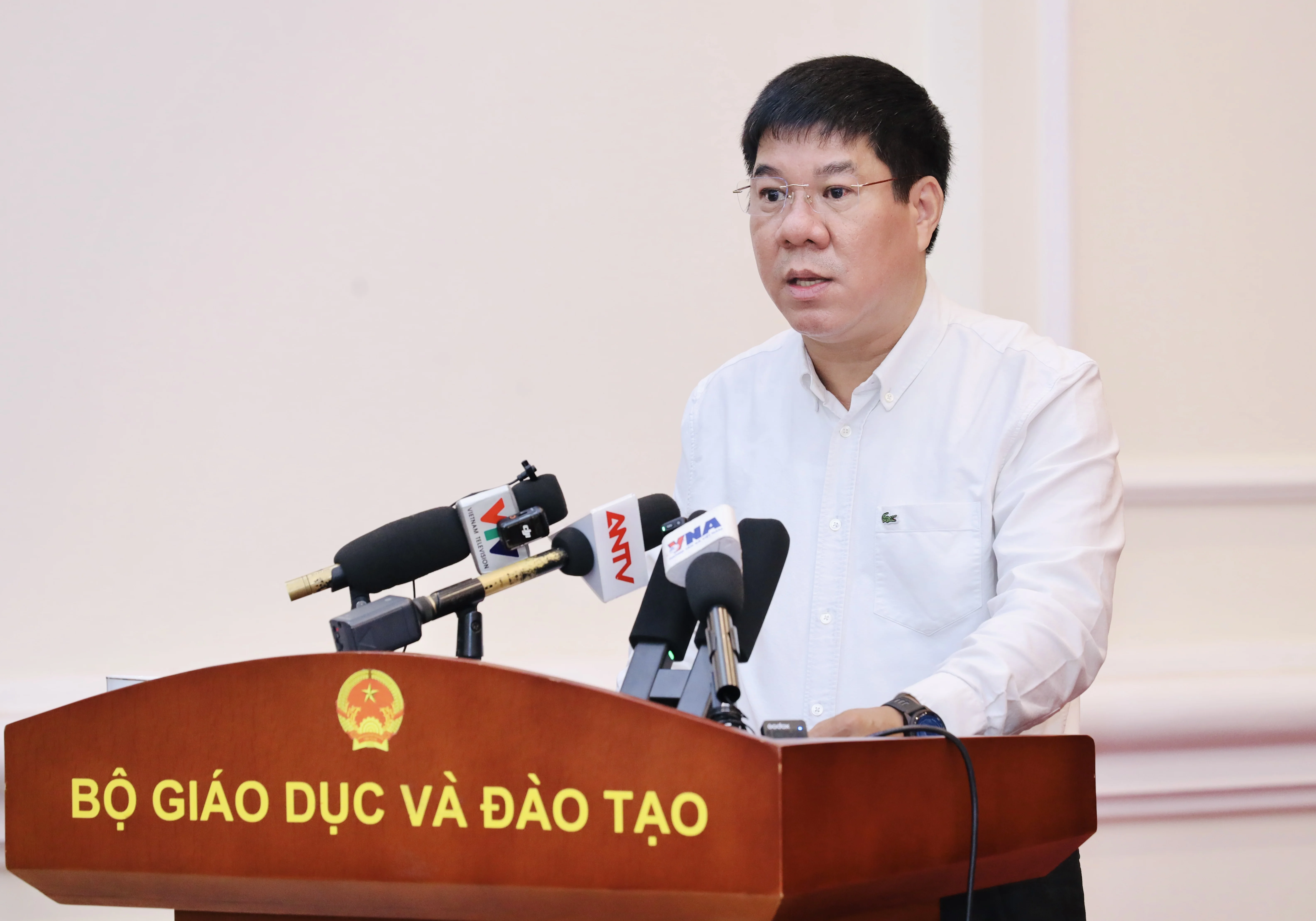 Thi lại tốt nghiệp THPT tại chuyên Tuyên Quang: Lịch thi và chuẩn bị
