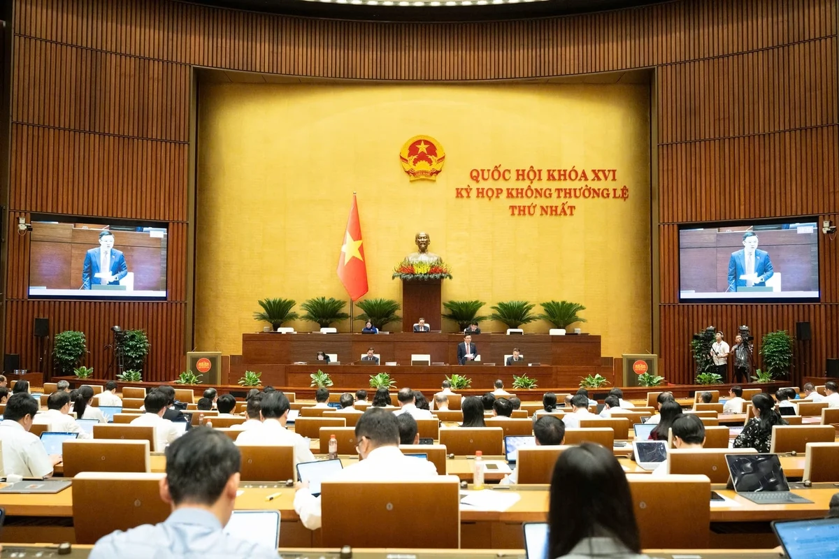 Sửa đổi Luật Dầu khí: từ hạ tầng hóa thạch đến năng lượng sạch