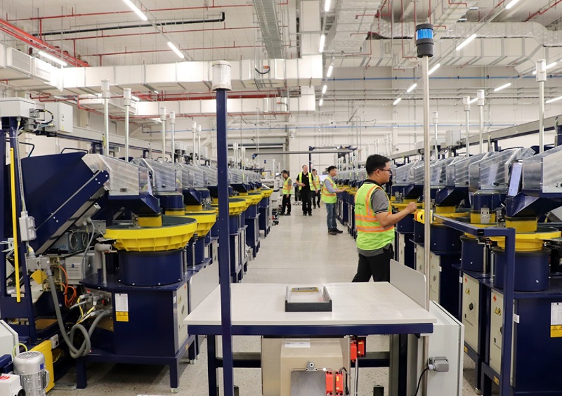 Làn sóng trung tâm dữ liệu hàng tỷ USD đổ vào Việt Nam: Cơ hội và thách thức hạ tầng số