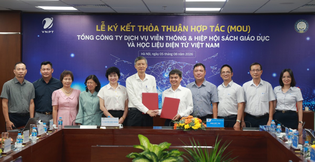 Hệ sinh thái học liệu số VNPT VinaPhone–VAEDR: bước ngoặt cho trường học