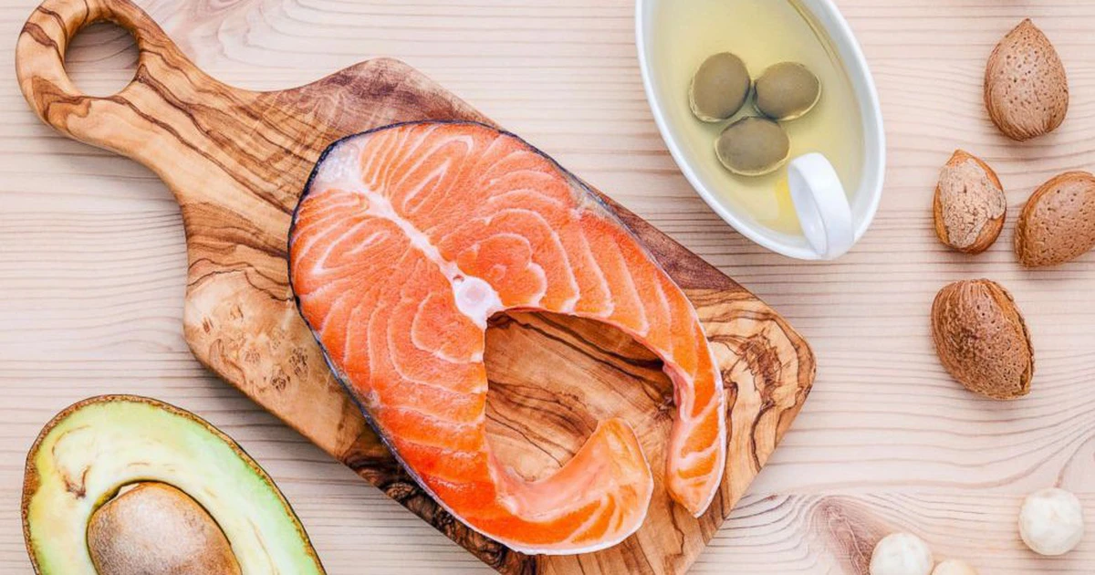 Hướng dẫn chọn omega-3 từ trái cây và hạt để bảo vệ tim mạch