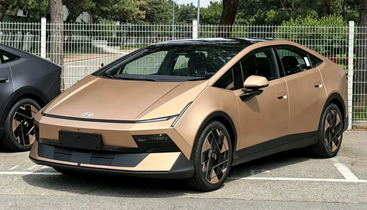 Hyundai Staria điện và Ioniq V: Bước ngoặt chiến lược ngoài SUV