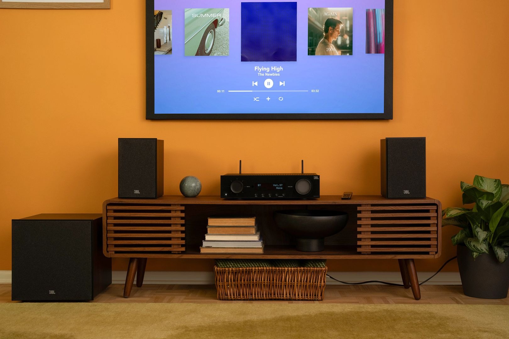 P.H.E Show: khi loa di động và Hi-Fi cùng xây hệ sinh thái âm thanh thông minh