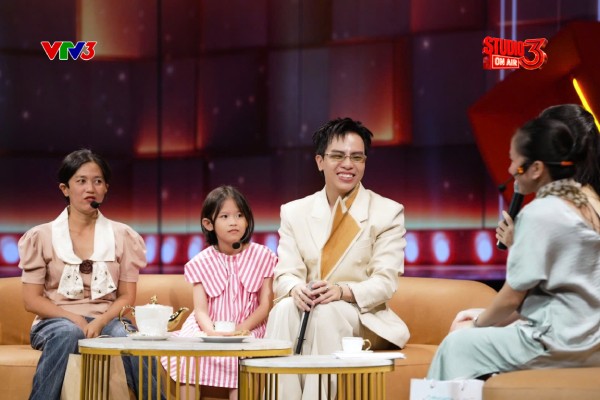 Hứa Kim Tuyền: Từ hitmaker thanh xuân đến giám đốc âm nhạc định hình gu nghe Việt