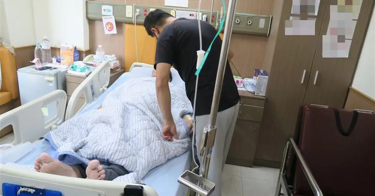 4 thói quen buổi sáng âm thầm “phá phổi” nặng hơn hút thuốc