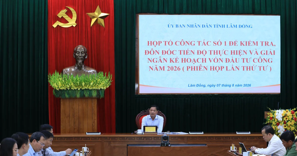 Giải ngân đầu tư công: Vì sao chậm và làm sao để tăng tốc?