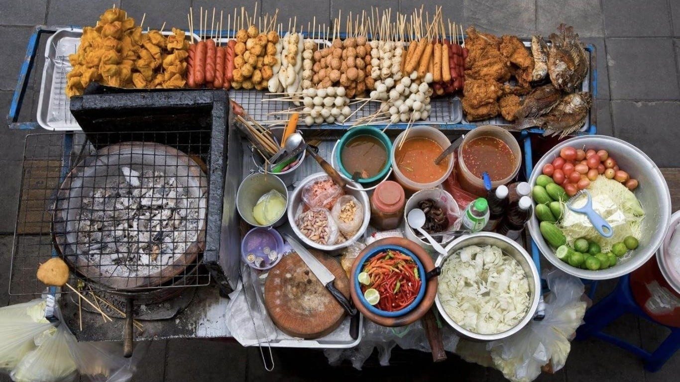 Ẩm thực đường phố Hà Nội và TP.HCM: Vì sao châu Âu phát sốt