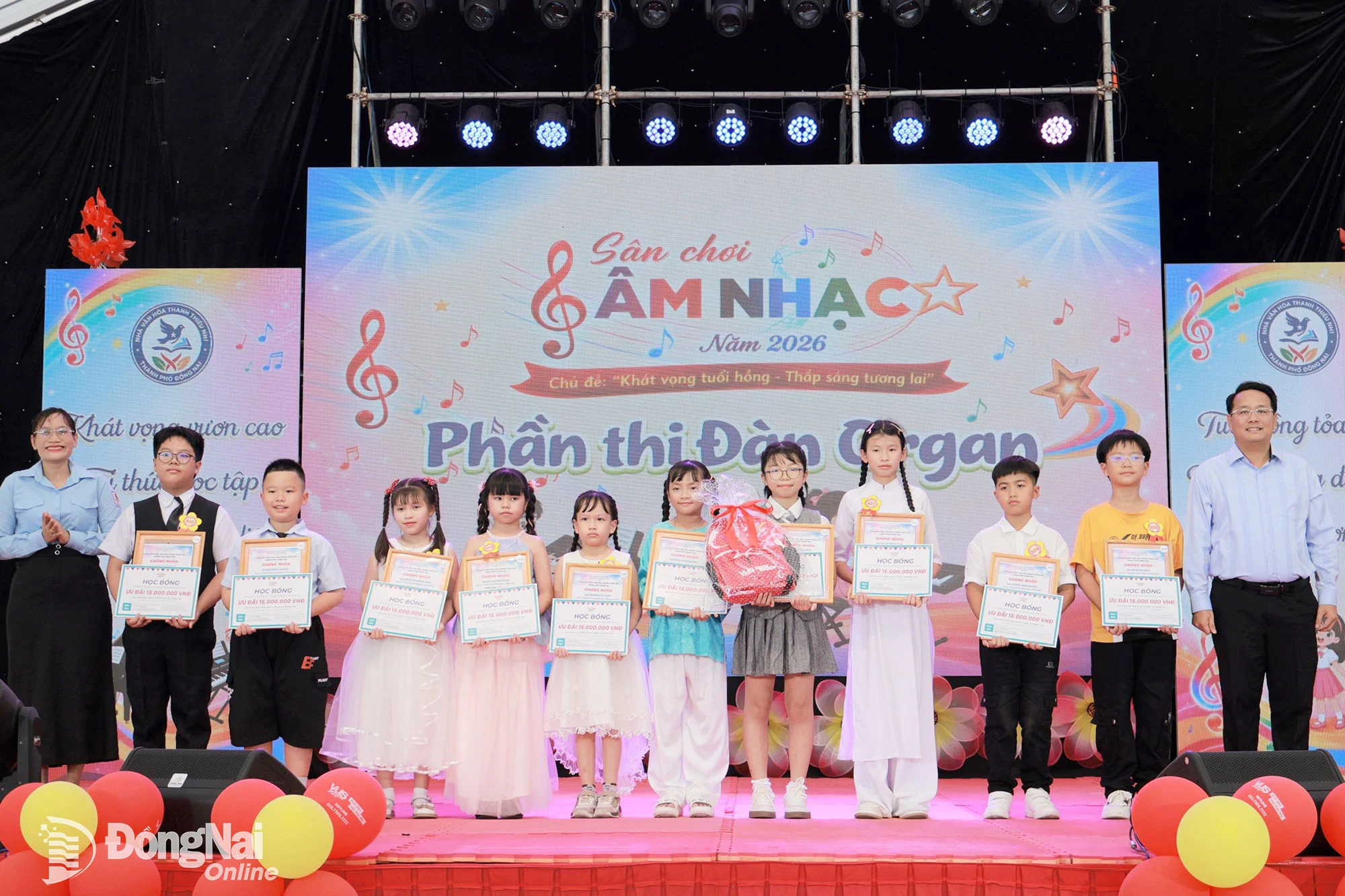Sao Mai và những cuộc thi âm nhạc lớn: Khát vọng của thế hệ trẻ Việt Nam