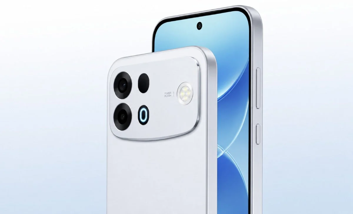 REDMI 17 Series vs OPPO A7 Pro Max: chọn máy nào cho game thủ mê pin trâu?
