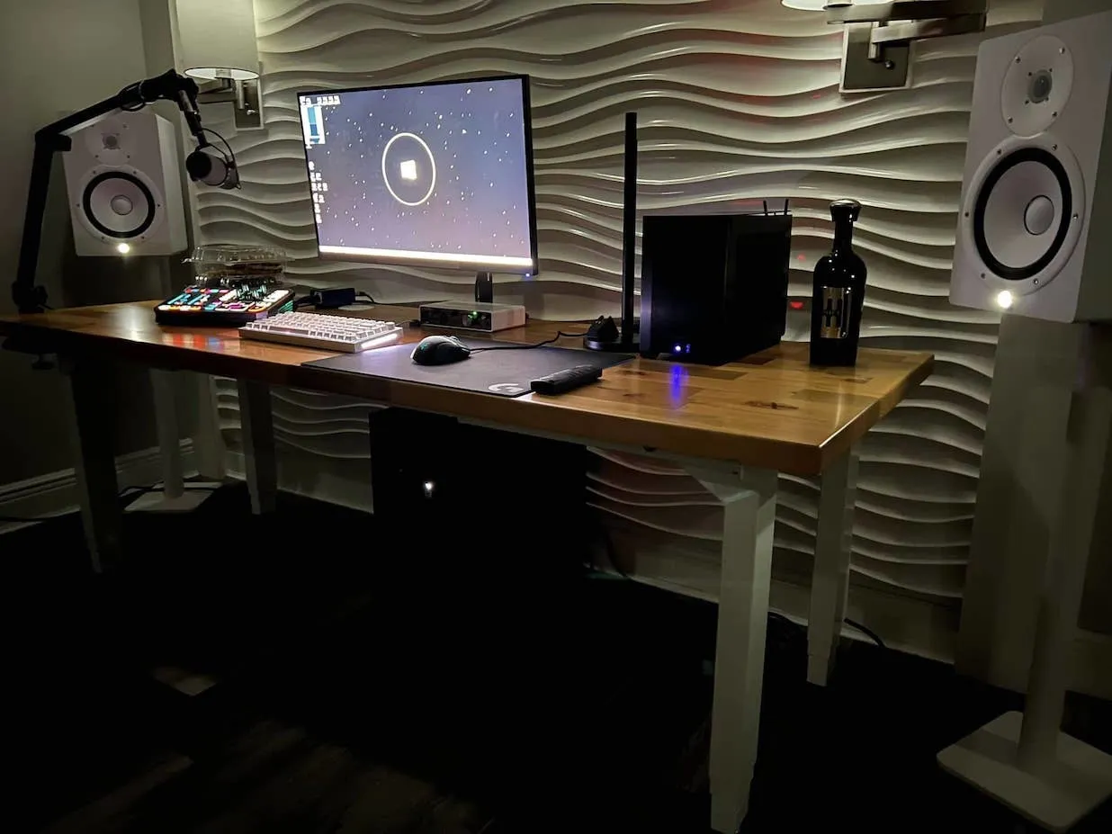 Standing Desk Height Extremes: Finding Desks That Truly Fit Short and Tall Bodies