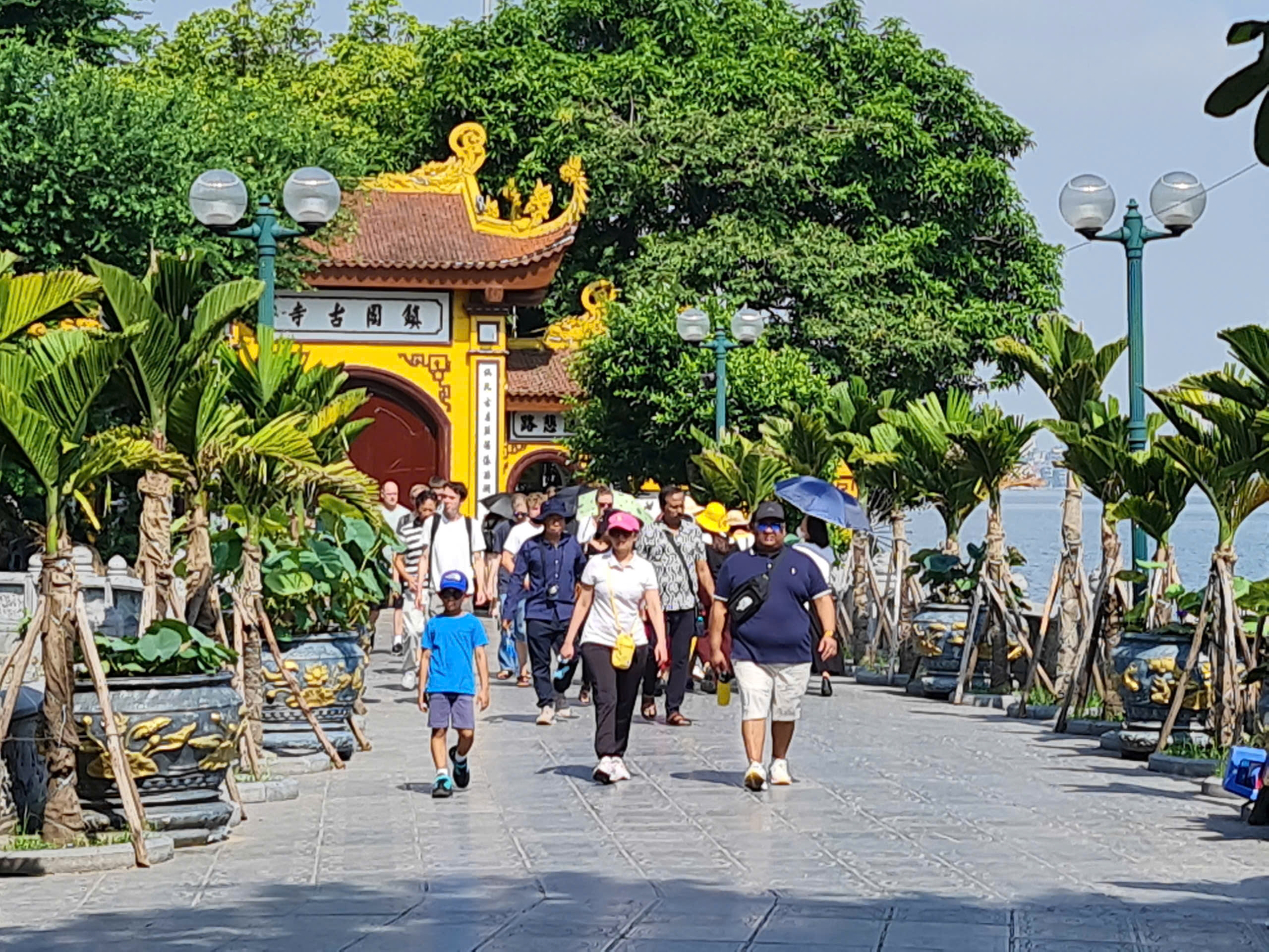 Năm làng du lịch Việt Nam tranh tài giải thưởng quốc tế: Tham vọng xanh và bền vững