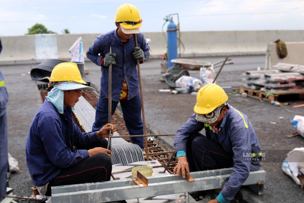 Vành đai 3 TP.HCM sắp thông xe: Thành phố bước vào kỷ nguyên cầu cạn