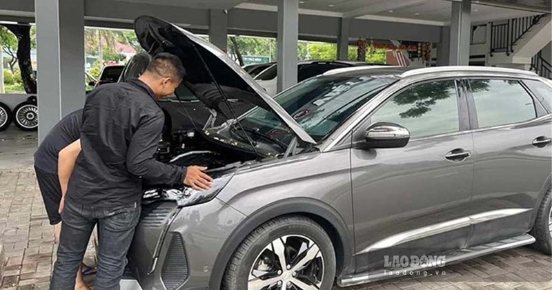 Kiểm tra ô tô cũ toàn diện: Đừng để ngoại thất bóng bẩy đánh lừa
