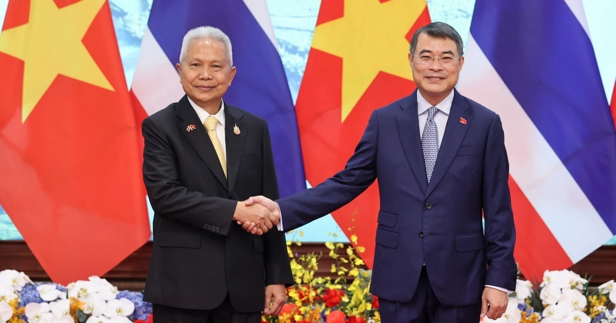 Việt Nam và Thái Lan nhắm mục tiêu kim ngạch thương mại 50 tỷ USD: Ba kết nối và cuộc chơi chuỗi cung ứng mới