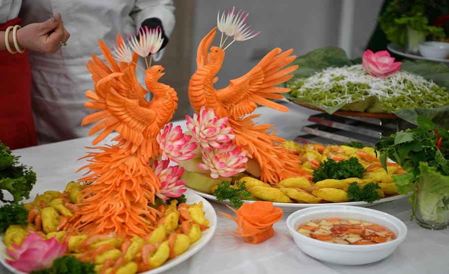 Từ sầu riêng đến chả nướng: Ẩm thực truyền thống Việt đổi đời nhờ OCOP