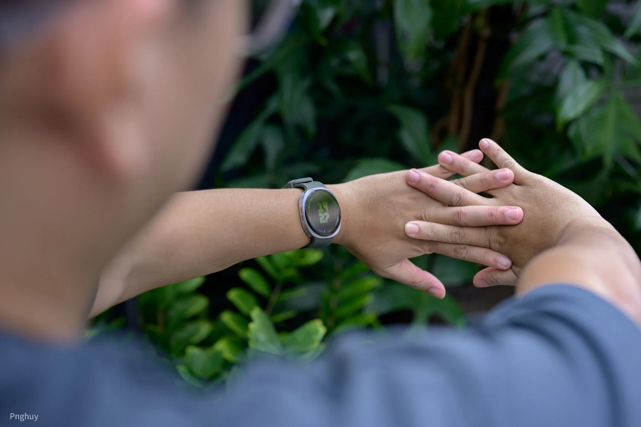 Galaxy Watch9 theo dõi giấc ngủ và sức khỏe bằng AI