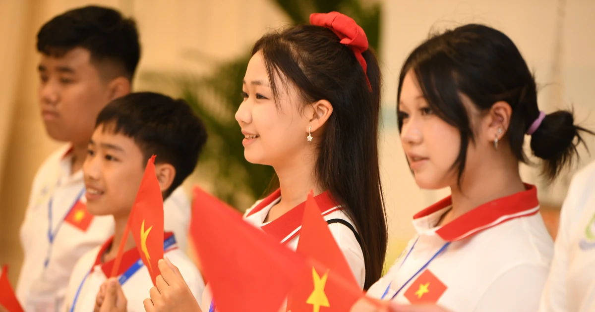 Hơn 200 huy chương tại Chung kết AIMO: Những câu chuyện cảm hứng từ tài năng toán trẻ