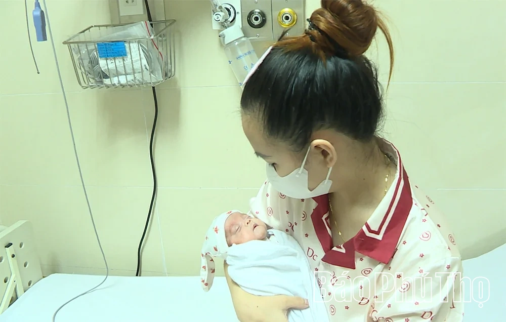 Những em bé sinh cực non dưới 26 tuần: Hành trình sống sót trong NICU