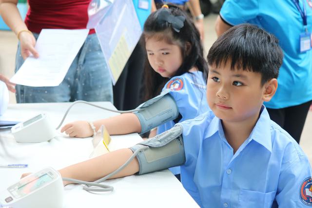 Khám sức khỏe miễn phí cho 3 triệu học sinh TP.HCM: Bước ngoặt của chính sách y tế giáo dục